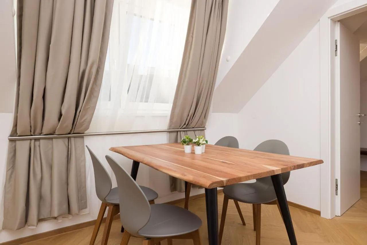 Vienna Stay Apartments Schoenbrunn