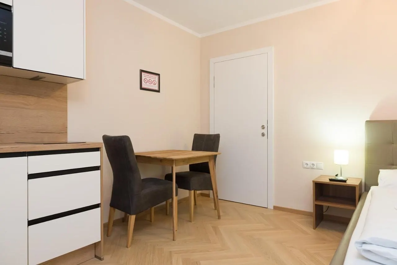 Vienna Stay Apartments Schoenbrunn 0*,