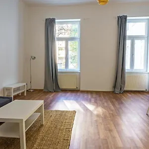 1090 Apartamento