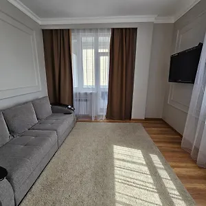 https://ernaz-plus-apartments-sauran-5.hotels-in-astana.com