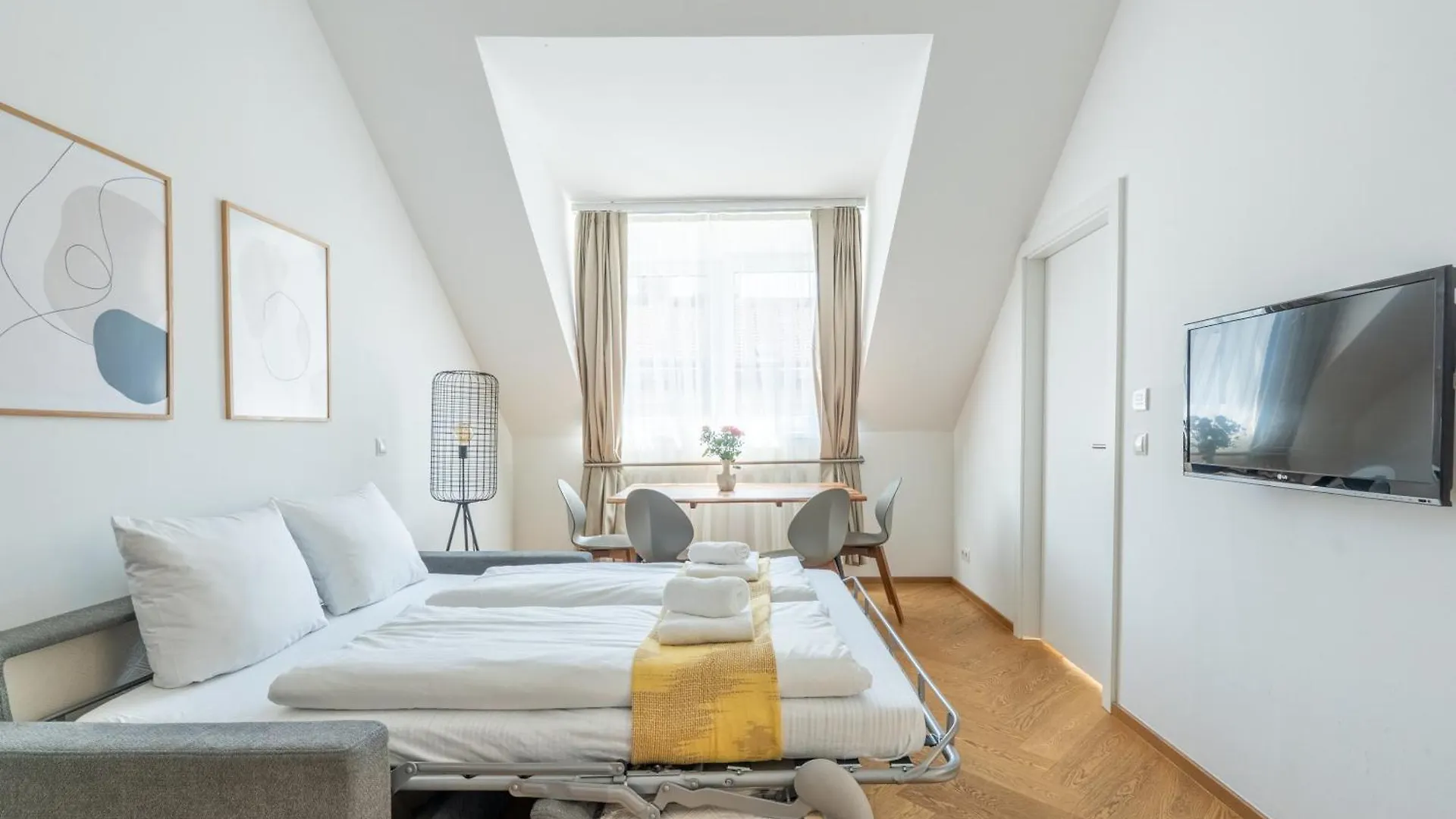 Vienna Stay Apartments Schoenbrunn 0*,