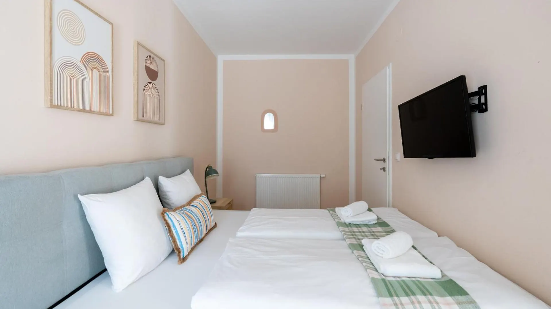 Vienna Stay Apartments Schoenbrunn 0*,  Austria