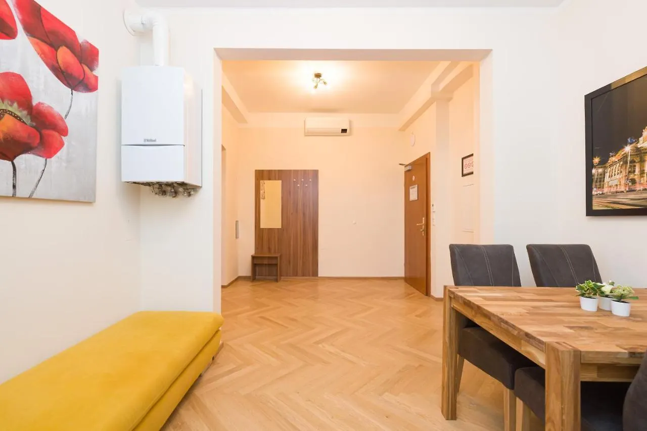 Vienna Stay Apartments Schoenbrunn 0*,