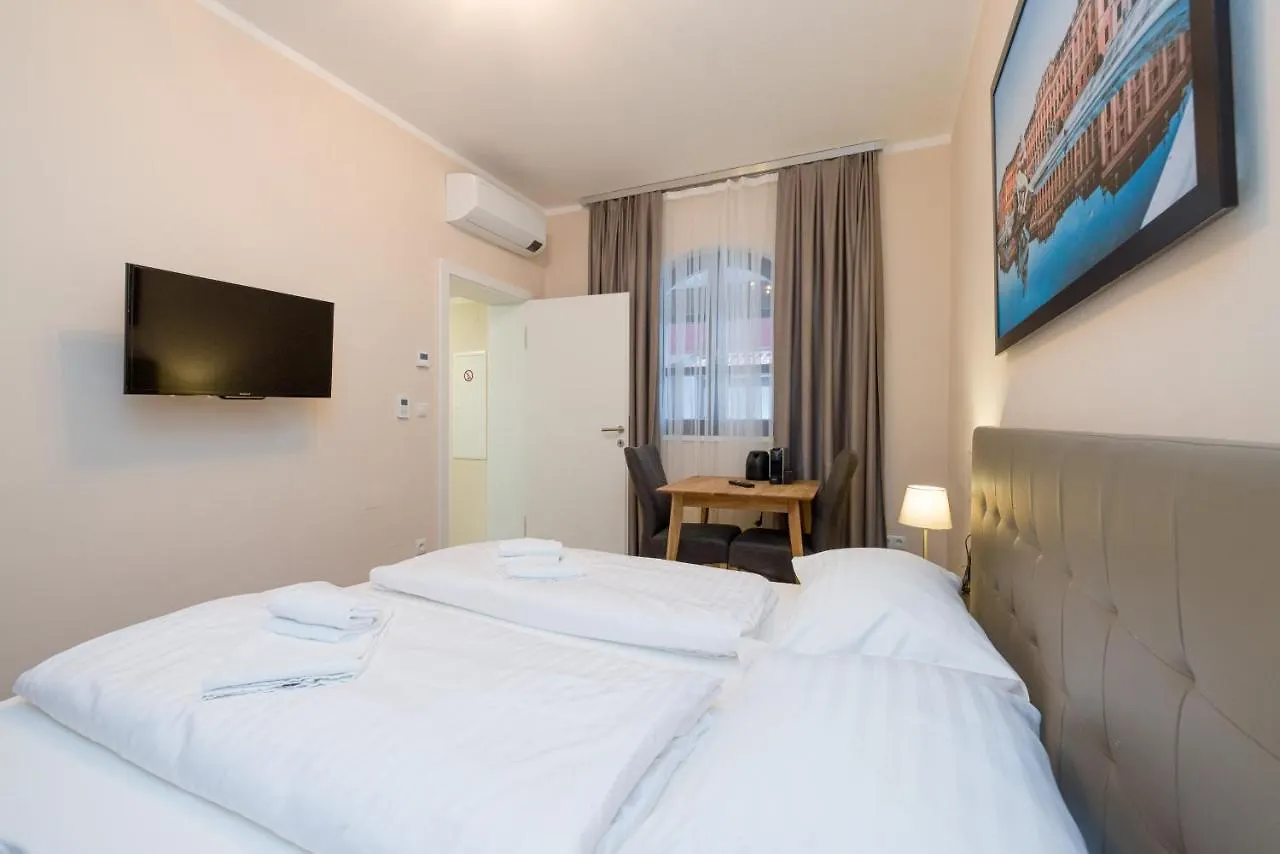 Vienna Stay Apartments Schoenbrunn